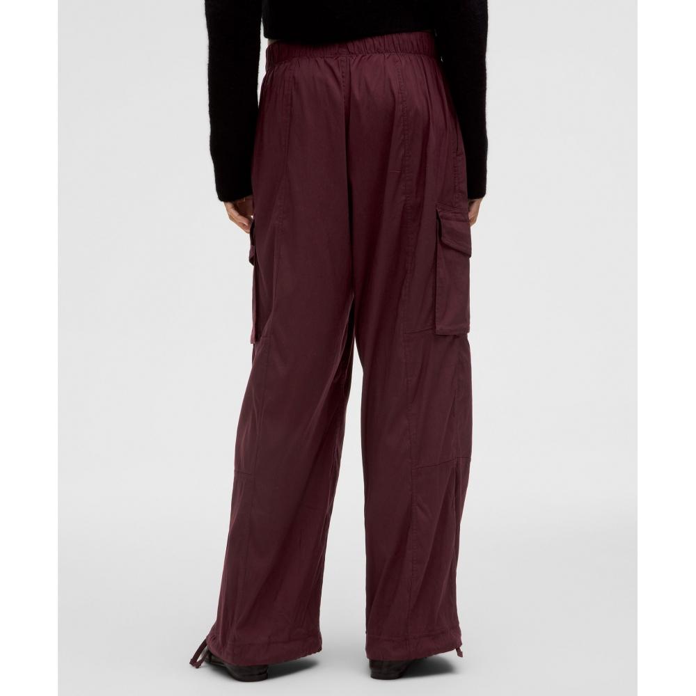 Lululemon Lightweight Adjustable Mid Rise Cargo Pant Garnet