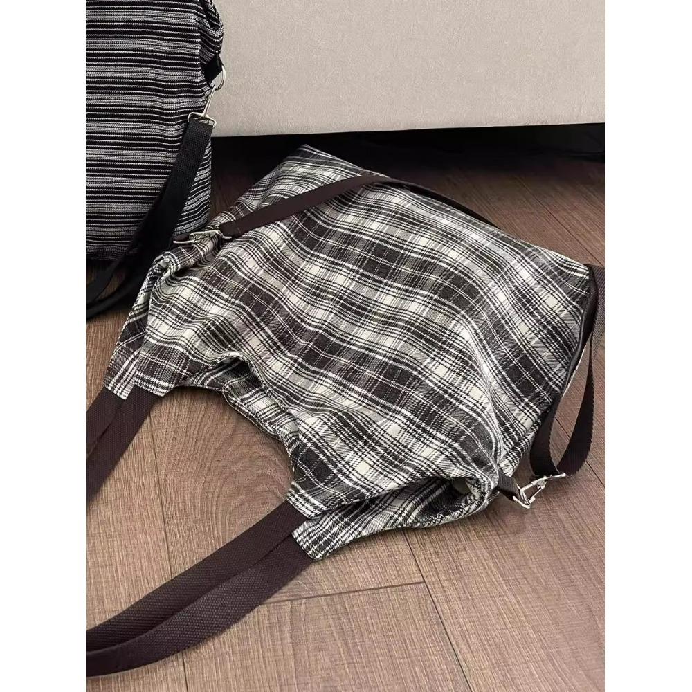 2025 new fashion canvas bag retro plaid striped shoulder bag large capacity casual versatile class commuter bag