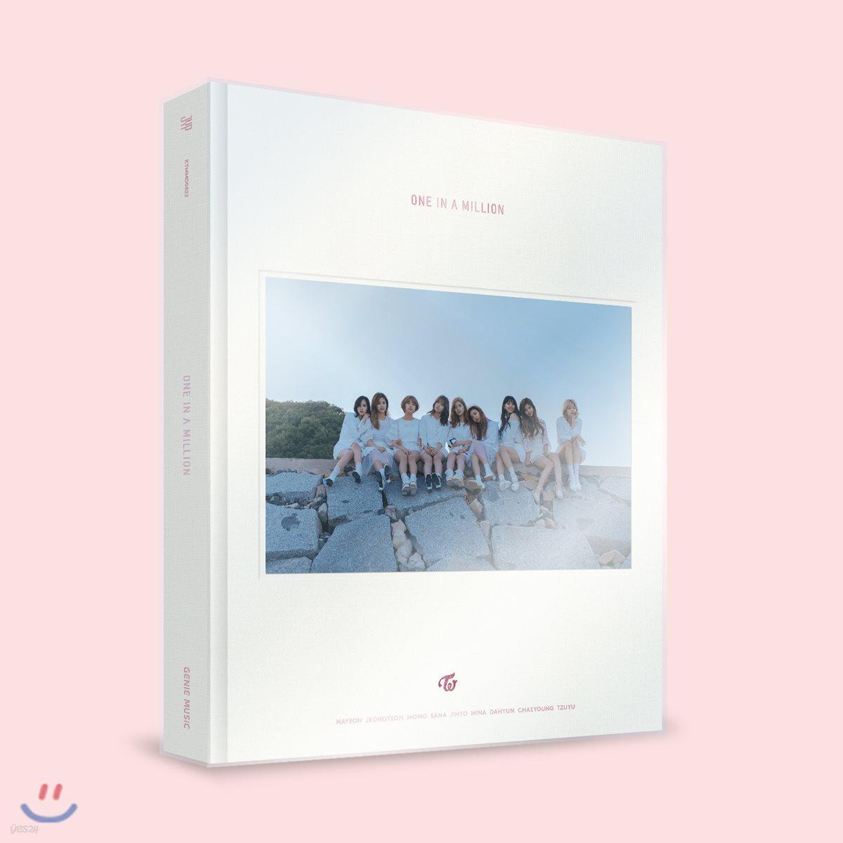 

TWICE - TWICE 1st Photobook One In A Million