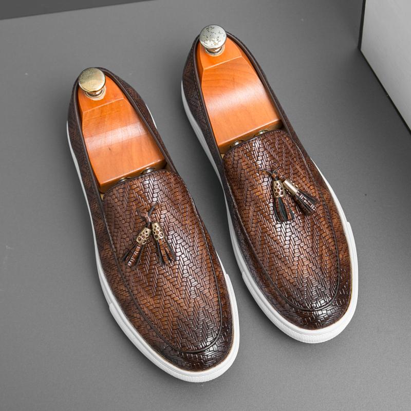 Fashion Daily Commute Men Casual Leather Shoes Brand Driving Men Loafers Moccasins Office Business Shoes Mens Italian Style Tassel Shoes