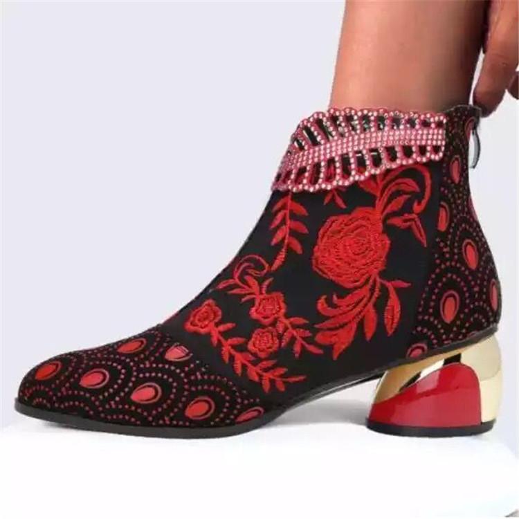 Middle heel ethnic style women's shoes embroidered rhinestone thick heel autumn and winter women's boots large size foreign trade Martin women's sh