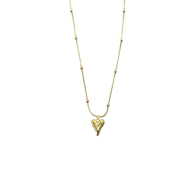 Retro Heart Pendant Beaded Necklace Collection - 2023 Women's Layered Clavicle Chain Style