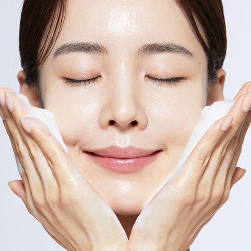 Dermatologist-Only [Regeneration/Elasticity] Celltone PDRN Pine Cica Soothing Moisture Foam Cleanser 100ml