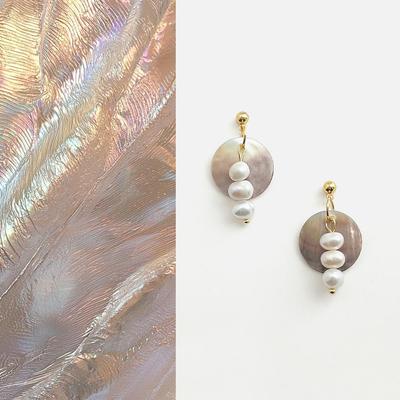 Ohrringe mit Süßwasserperlen und Perlmutt im chinesischen Stil, handgefertigt - Retro Literarisches High-End-Design für Damen