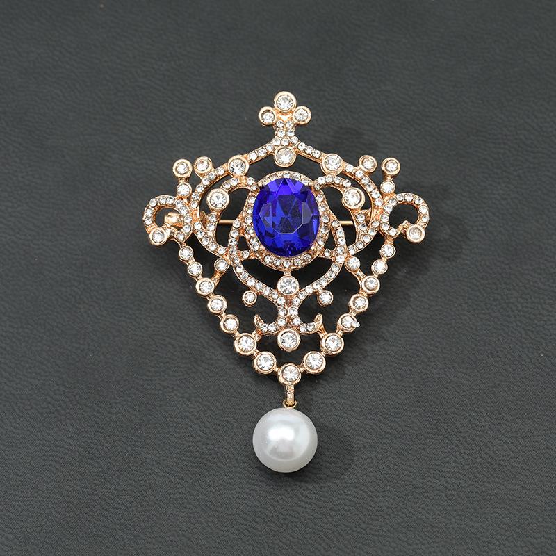 Elegant Retro Zircon Brooch: European & American Court Style Fashion Accessory