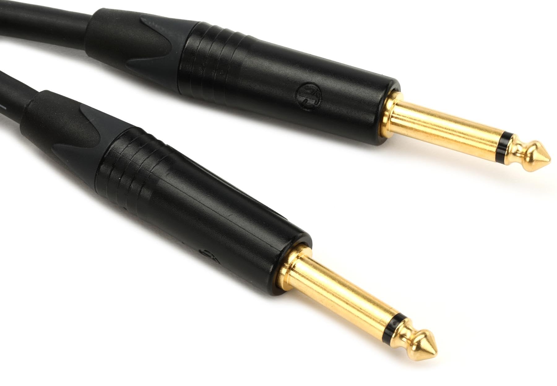 

Гитарный кабель Hosa SS Neutrik Plug CGK-030 9,1 м