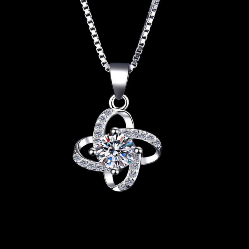 Korean Style White Gold Plated Zirconium Pendant Necklace