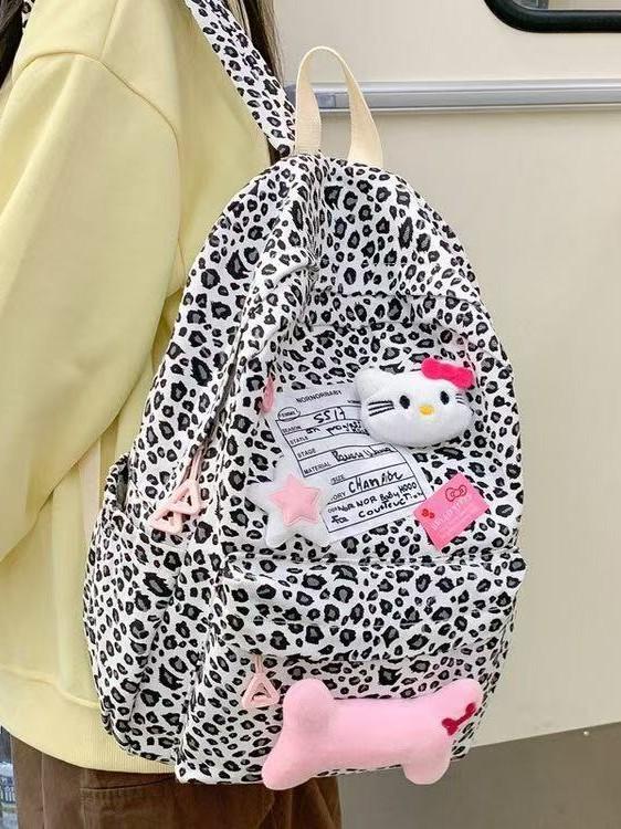 Hello Kitty Cartoon Nylon Backpack With Splicing And Contrast Stitching For Daily Commuting