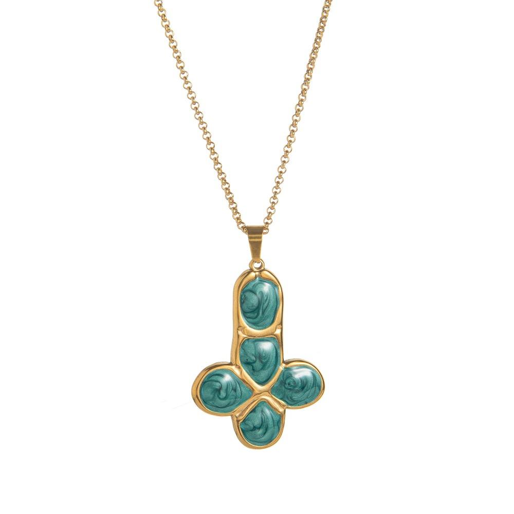 A titanium steel necklace gold plated vintage cross pendant necklace color preserving fashion pendant necklace