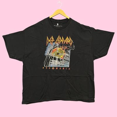 Oberteile – T-Shirts