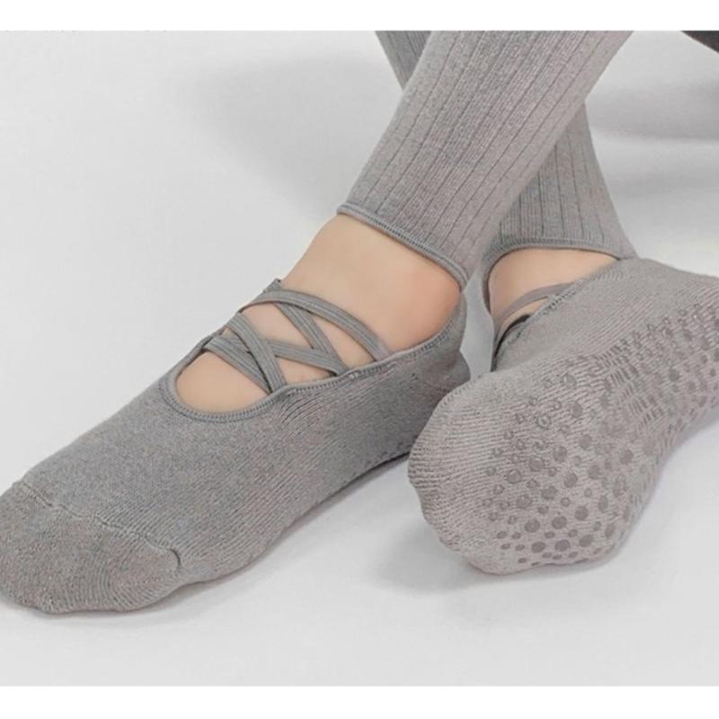 2 Pairs Women's Crisscross Strap Yoga Socks With Nonslip Grip Low Cut Cotton Socks For Pilates Barre Ballet Barefoot
