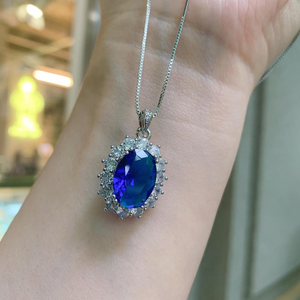 Jewelry Simulation Blue Glass Jewelry Set Main Stone Hanging 12 * 16 Ring 10 * 14 Ears 8 * 12