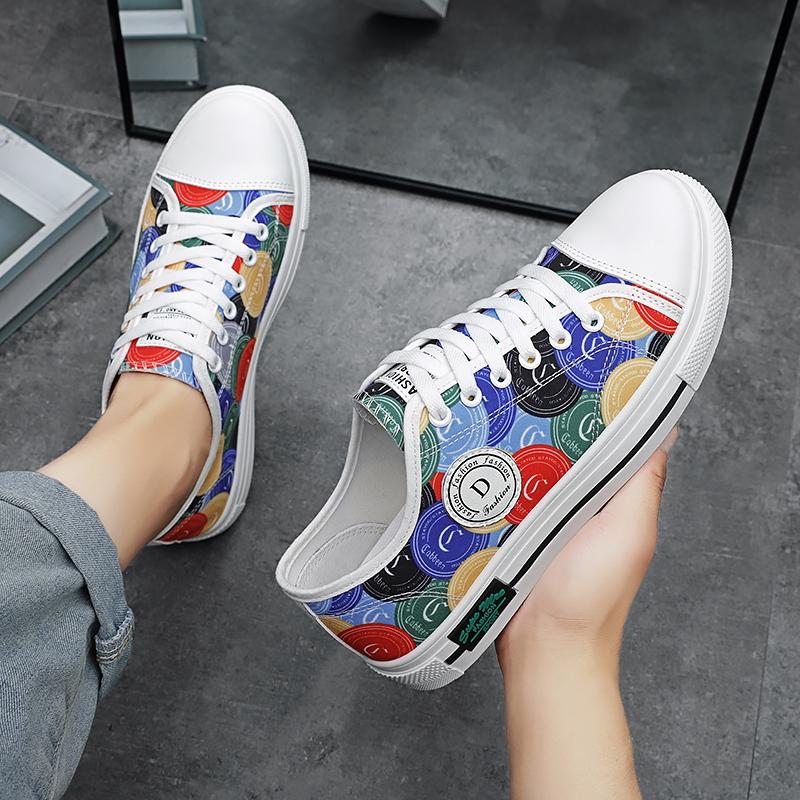 Size 31-44 Low Top Men's Women White Canvas Shoes All Vulcanize Shoes Children Casual Skateboarding Shoes Classic Brand Sneakers