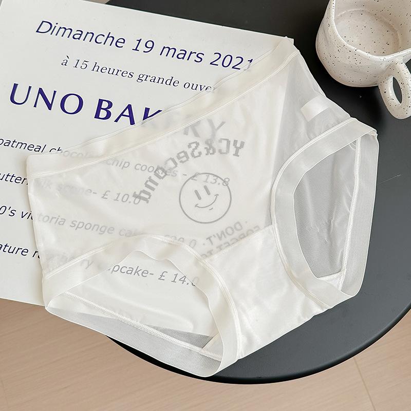 

Женское нижнее белье Smiley Ice Silk, ультратонкие быстросохнущие трусики, тонкие трусы для девочек One Size