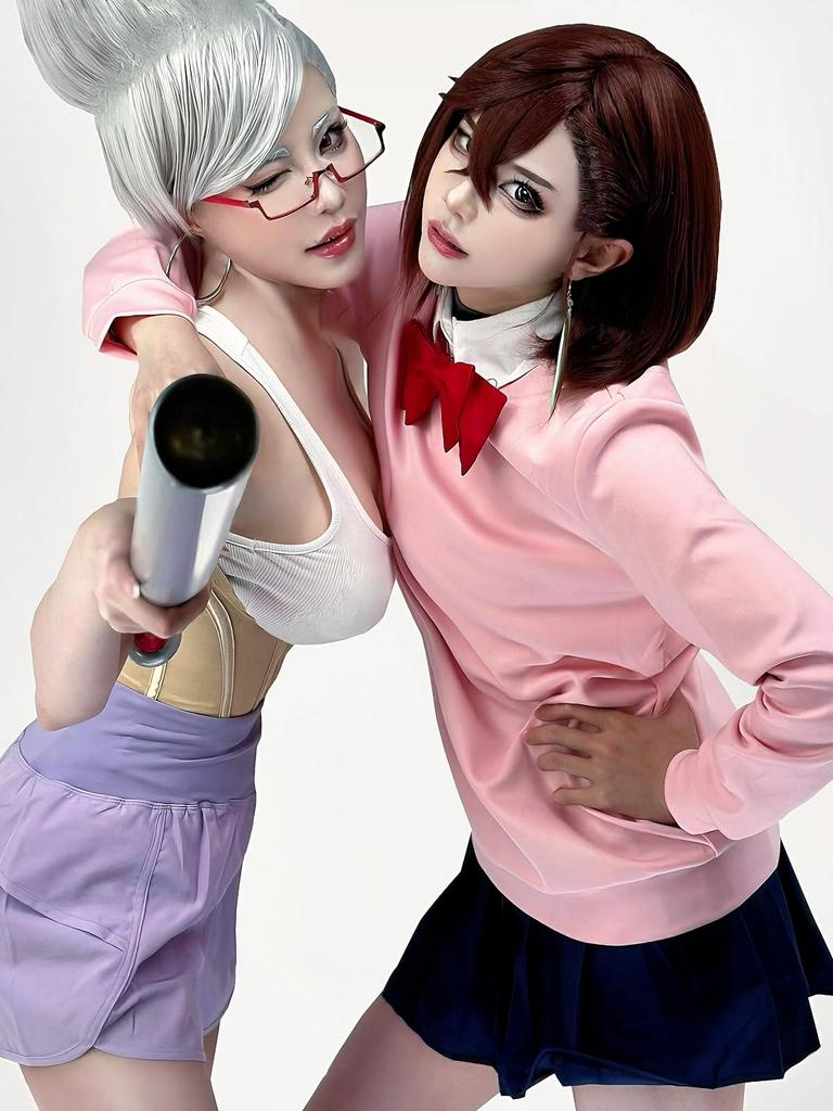 NIUKACOS Dandadan Ayase Momo Cosplay Includes and Bow Costume for Photo and Size M Costume, Top, Shirt, Skirt, Socks, Earrings, Tie, Anime/Manga