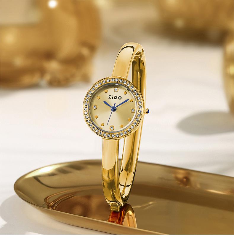 Four-Leaf Clover Bracelet Watch Round Exquisite Fashion Bracelet Type Women S Quartz Watch E-Commerce [naked watch]