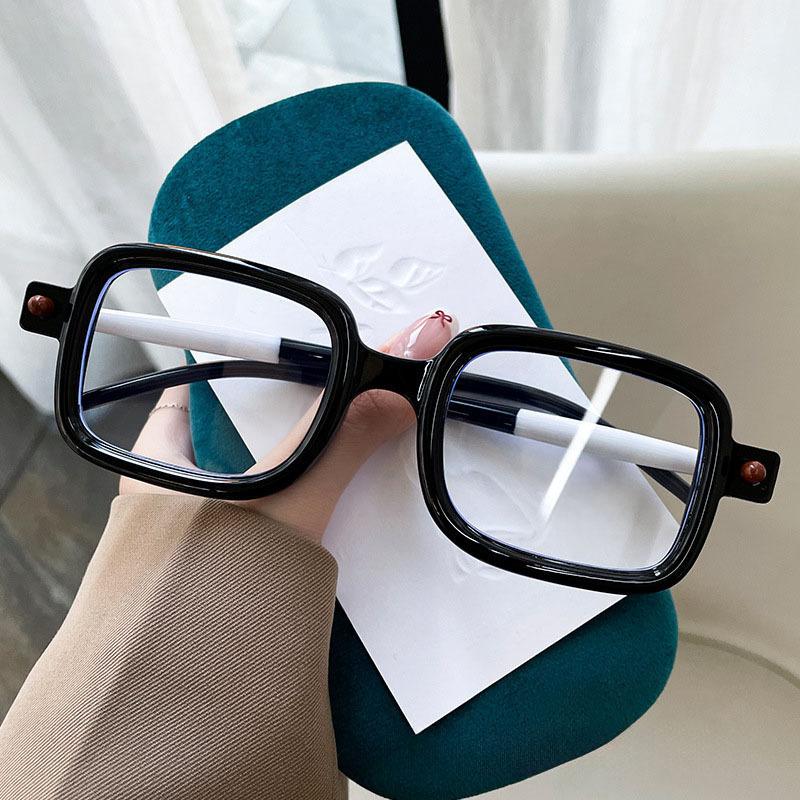 Square Anti Blue Light Reading Glasses Men Women Presbyopia Eyeglasses Antifatigue Computer Eyewear with +2.0 +2.5 +3.0 +3.5