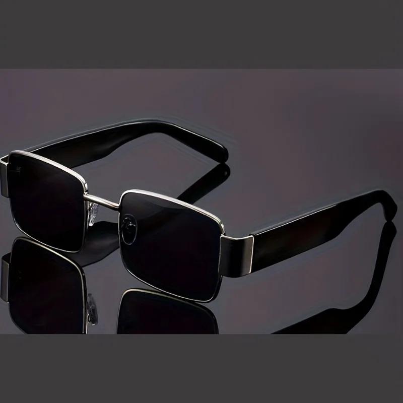 Luxury Vintage Style Large Frame Glasses - Golden & Black High-Quality Polycarbonate Lenses Ideal for Men & Women