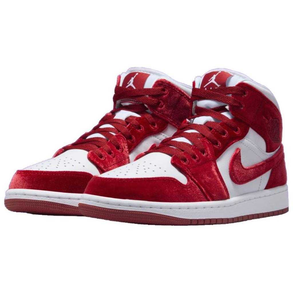 Dámské tenisky Air Jordan 1 Mid Red Velvet Bílá Černá Týmově červená FZ3334-100