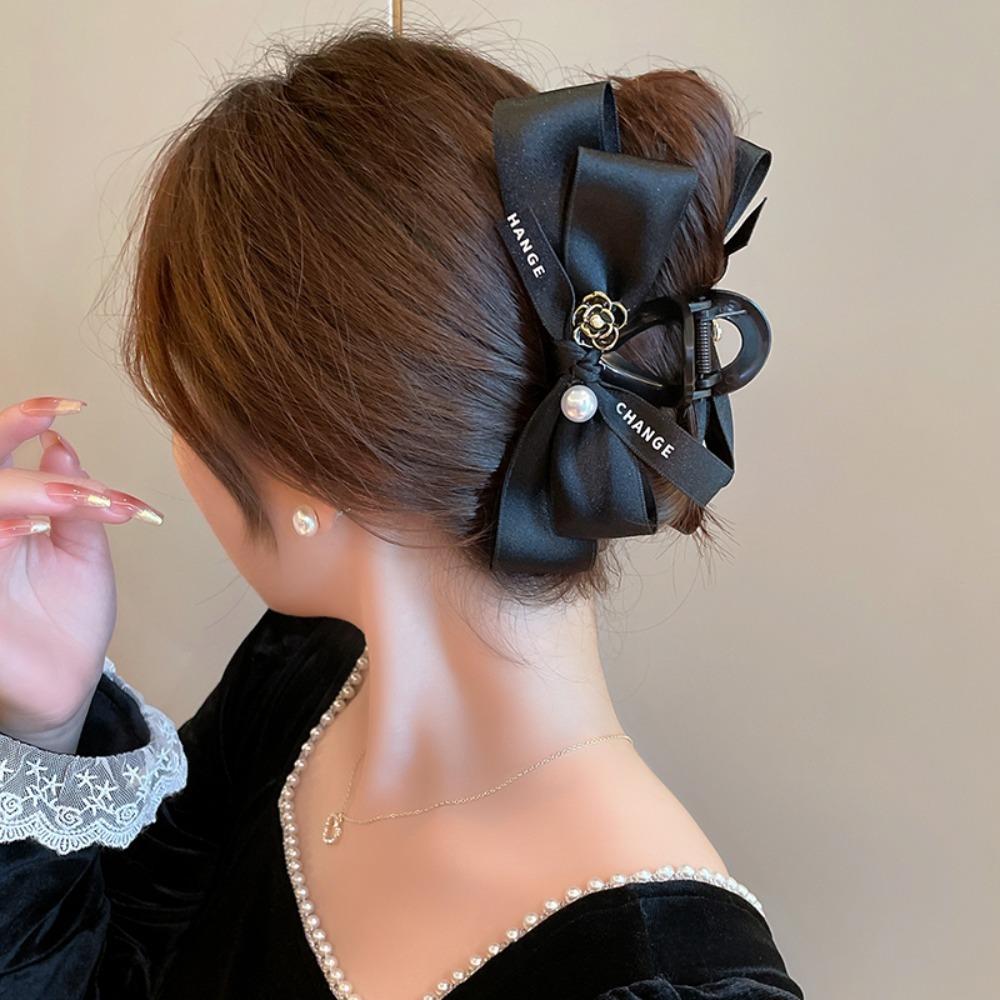 Xiaoxiangfeng Mountain Camellia Butterfly Knot Gripper Black Silk Pearl Hair Gripper Light Luxury Luxury High End Hairband Shark