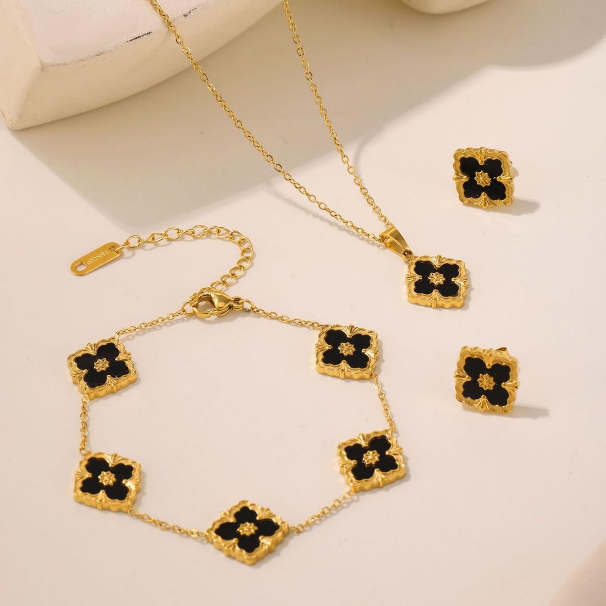 

1 Комплект Модный Элегантный Buccellati 15 Больших Клеверов Ожерелье Браслет Серьги Покрытие 18k Изготовленный Винтажный Ромб Придворный Стиль Комплект