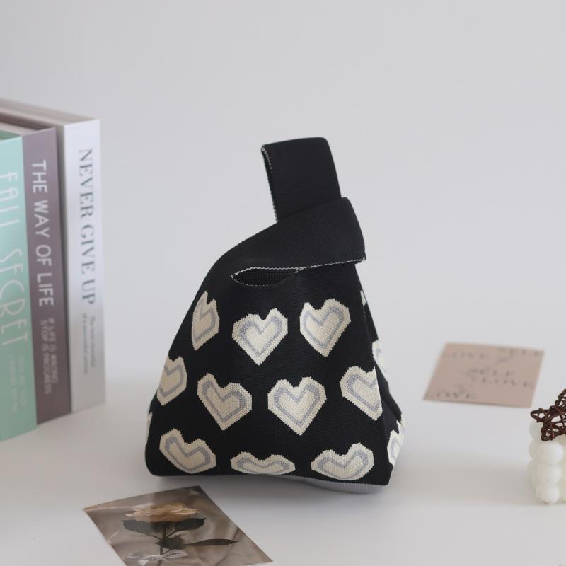 Ins Internet celebrity handbag women's knitted wool bucket bag Japanese and Korean version versatile hand carry casual tote bag box lunch bag