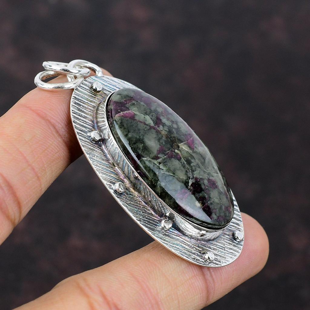 Eudialyt Hänge Handgjorda Antika Smycken 925 Sterlingsilver Hänge Ädelstenssmycken Unik Stil Hänge Gåva Till Honom Födelsestenssmycken