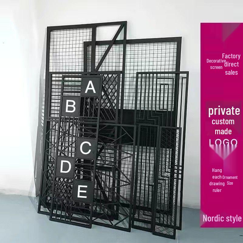 Decoratief Gesmeed IJzeren Gaas: Diamantdraad in Industriële Stijl voor Muren, Plafonds en Scheidingswanden.