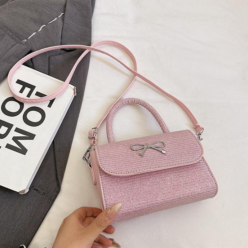 

Розовая портативная сумка-бант женская 2025 новая весенне-летняя на плечо, сумка-мессенджер, нишевая модная милая маленькая квадратная сумка розовый