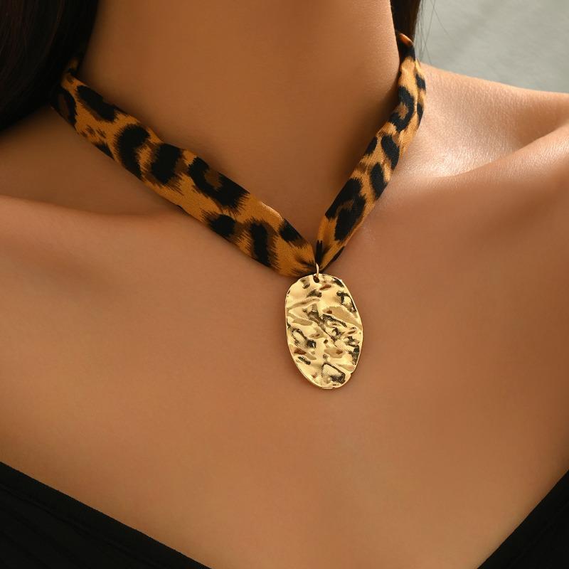 Cross Necklace Leopard Print Flower Love Pendant Summer Marine Shell Collarbone Chain