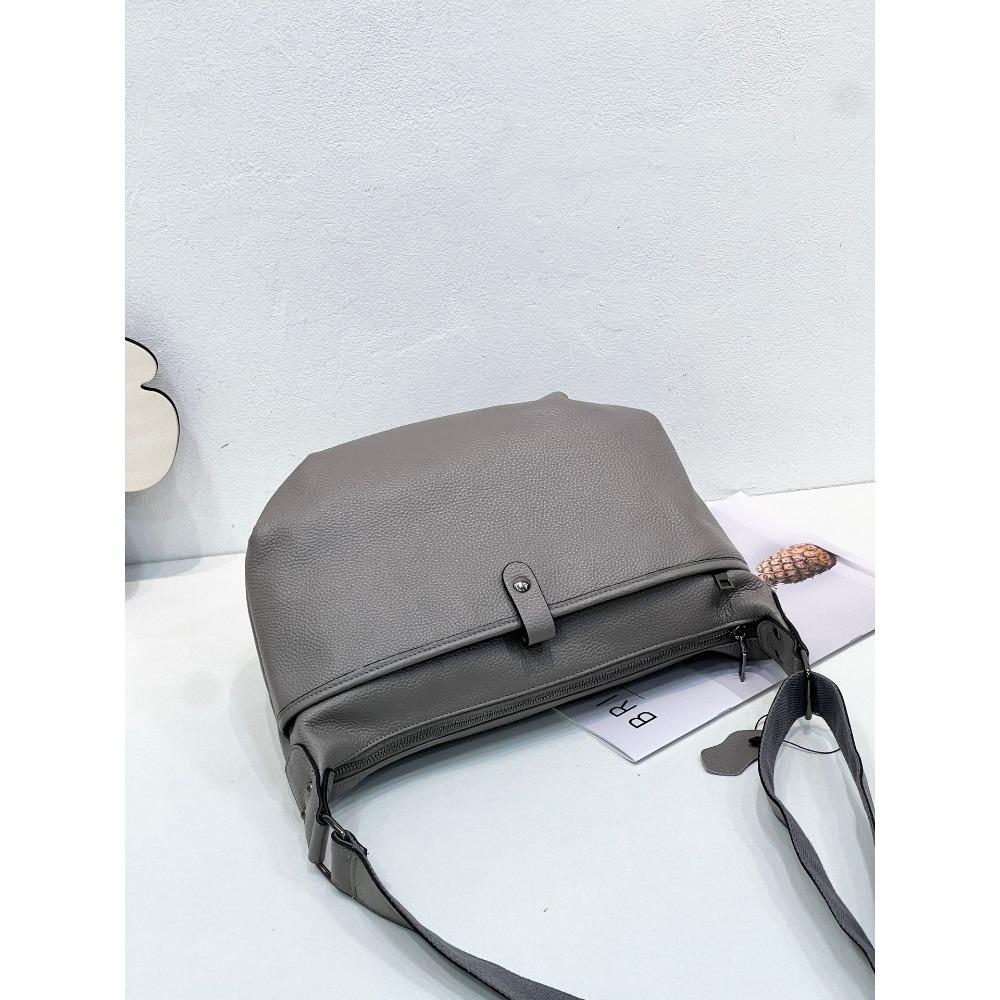 Geantă Pătrată din Piele Naturală de Vacă, Geantă Pătrată Orizontală Crossbody, Modă Populară de Nișă, Geantă de Umăr Practică din Piele Moale pentru Femei