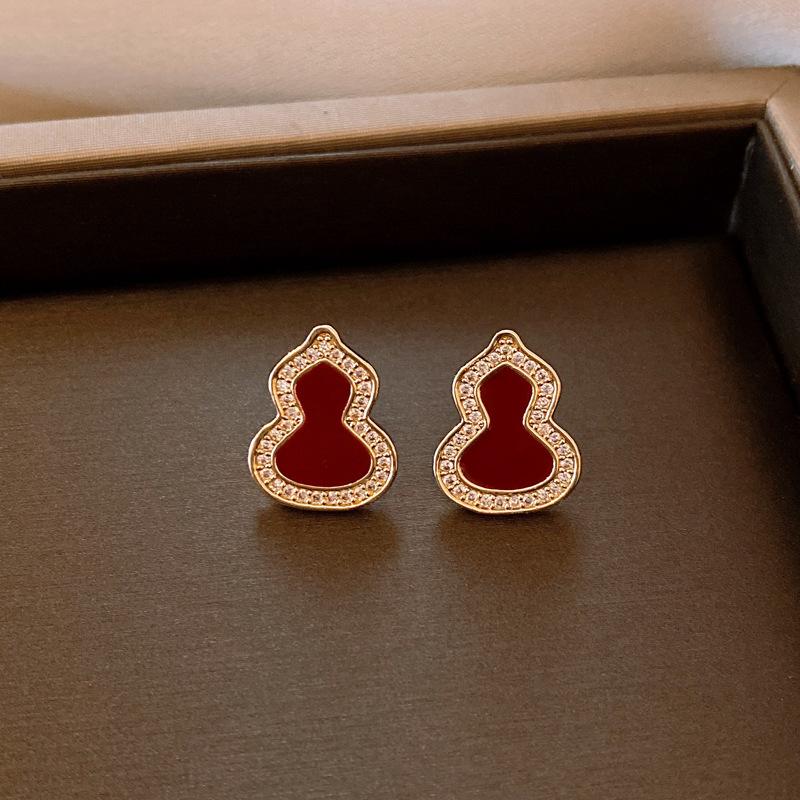 Silver needle new oil dripping zircon gourd stud earrings simple commuting versatile earrings new Chinese earrings