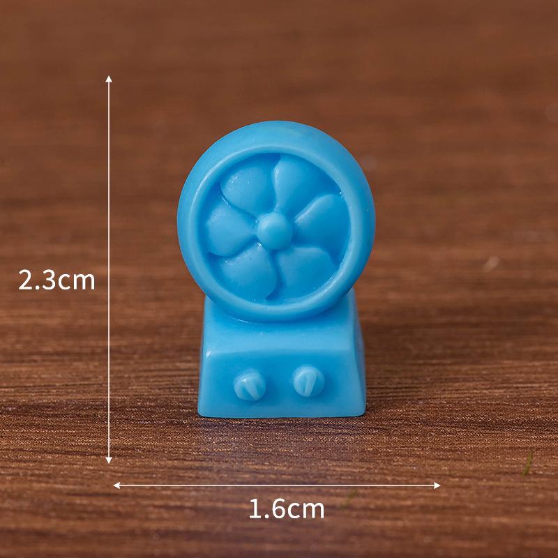 Mini Summer Pink Piggy Figurine Cartoon Pig Micro Landscape Ornament Dollhouse Model Car Interior Home Desktop Decoration