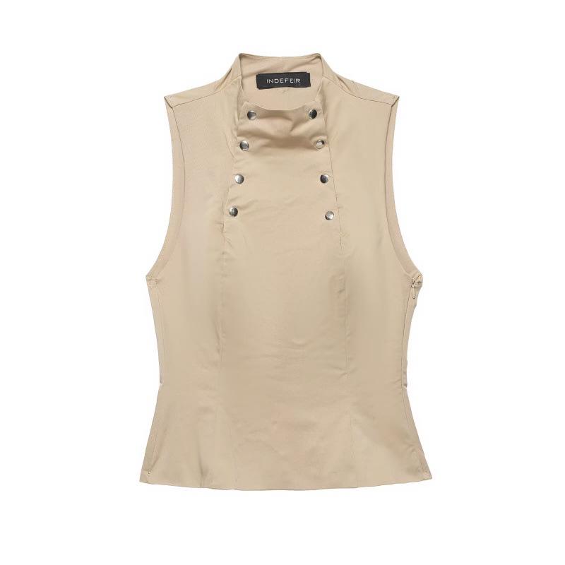 Spring 2026 European & American Slim-Fit Button-Decor Stretchy Top XS