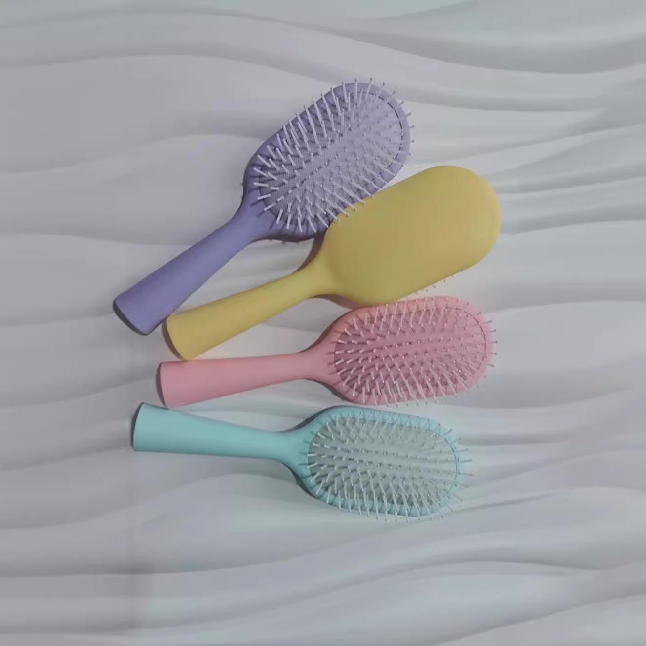 

Macaron Color Anti-Static Massage Hair Comb for Students світло-синій колір