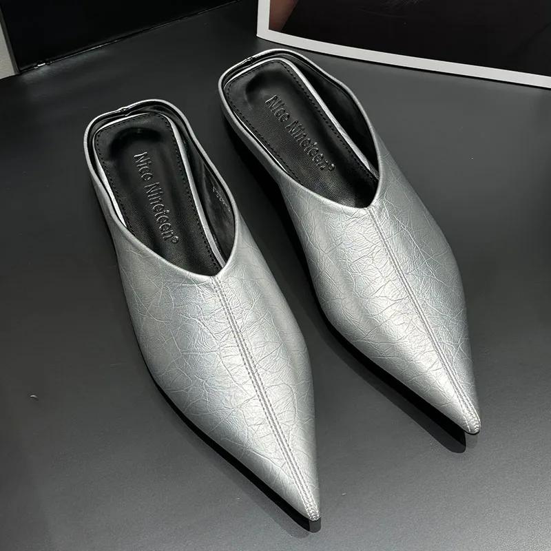 Simple Pointed Toe Low Heel Women Slippers Comfortable Soft Bottom Beach Women Flat Sandals Brand Designer Women Mule Shoes