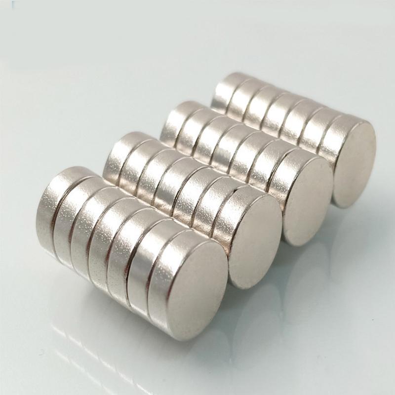 

10PCS10x3MM hightemperature magnet is mainly used for soldering tool of tin furnace with maximum temperature resistance of350℃
