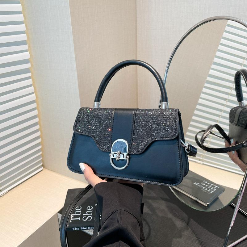 

2025 new French simple underarm bag women s high-end sense fashion commuter messenger versatile trend shoulder bag чёрный