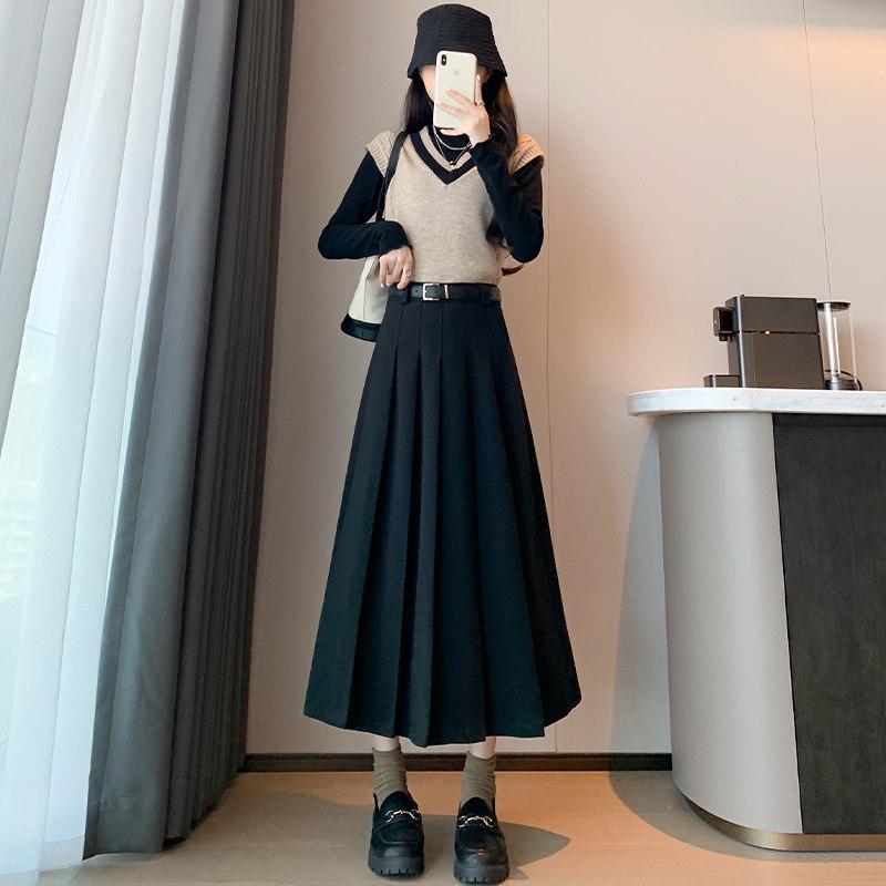 2026 Women's Petite High-Waisted Gray Wool Blend Pleated A-Line Skirt - Autumn Style