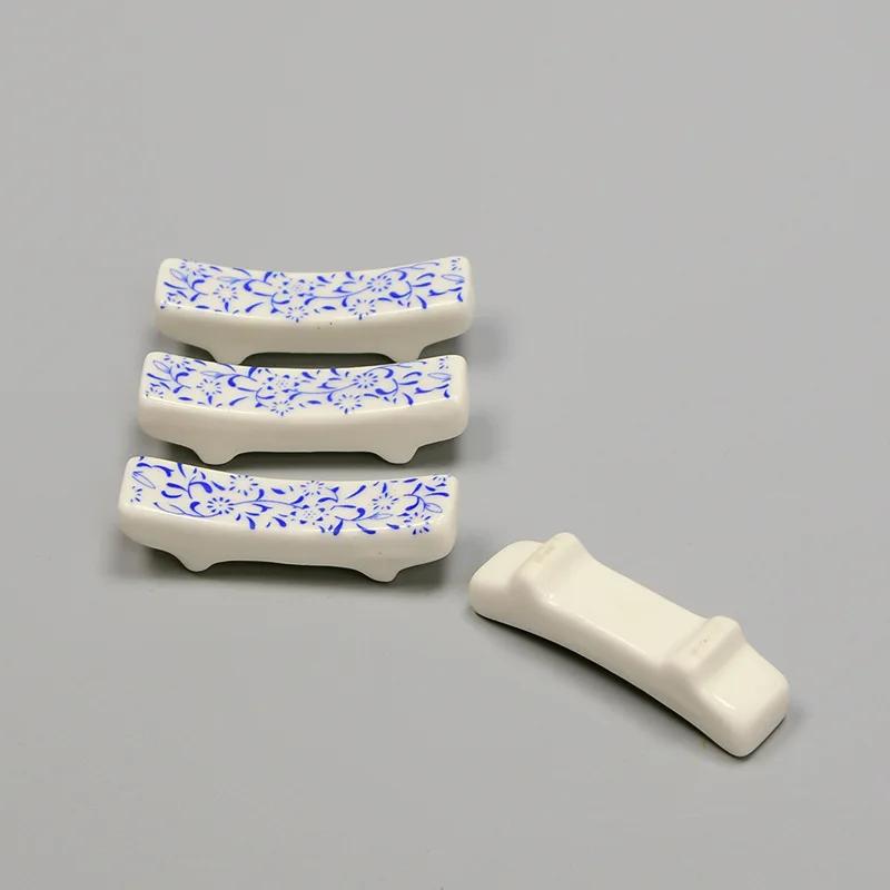 Pure Hand-made Japanese Ceramic Chopsticks Stand Blue and White Porcelain Pattern Chopsticks Hold Table Furniture Crafts