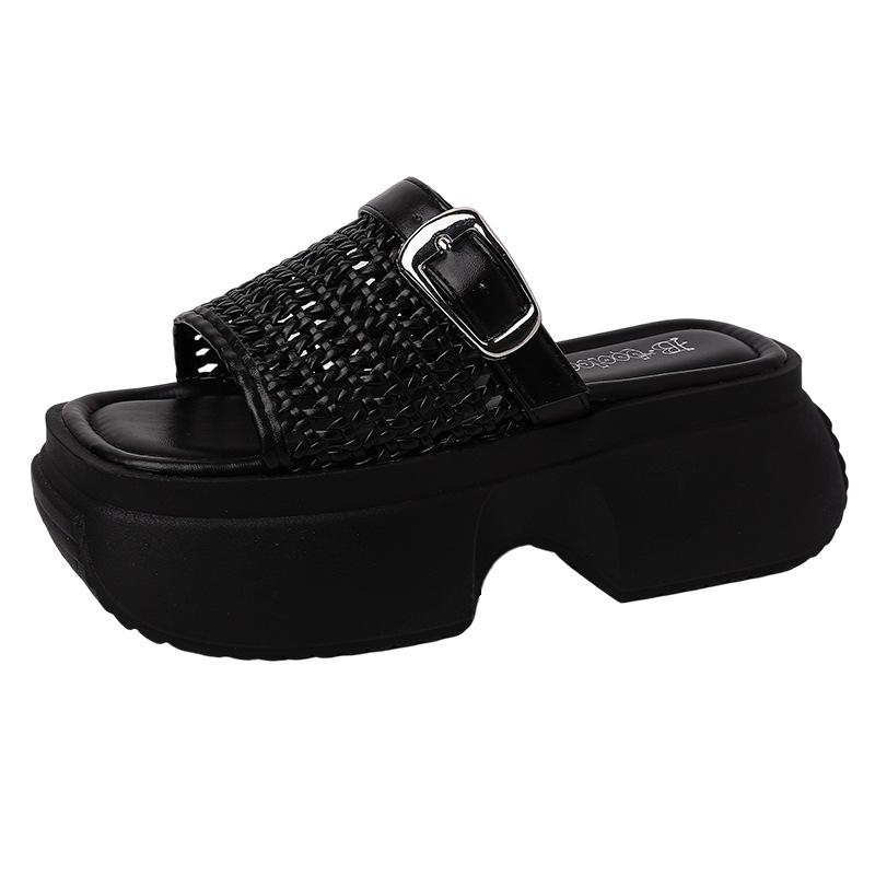 Fashion Retro Niche Woven Platform Slippers Women's 2025 Summer New Versatile Skirt One-word Sandals
