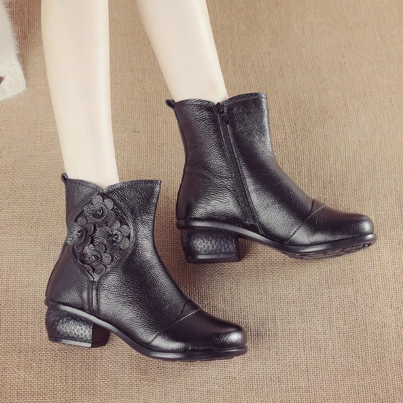 First Layer Cowhide Autumn and Winter New Casual Genuine Leather Women's Shoes Ethnic Style Flower Women's Cotton Boots