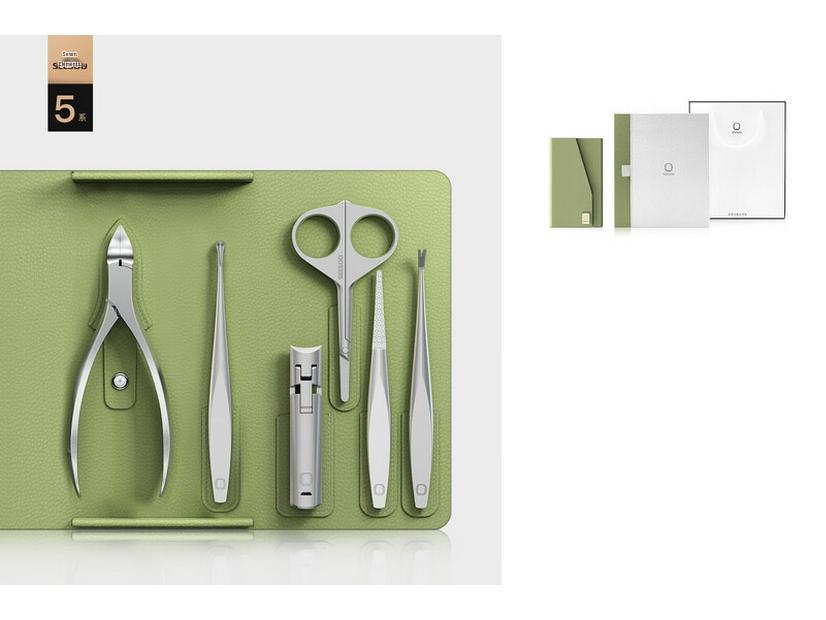 SEESOO Conqueror No. 4 Manicure Set