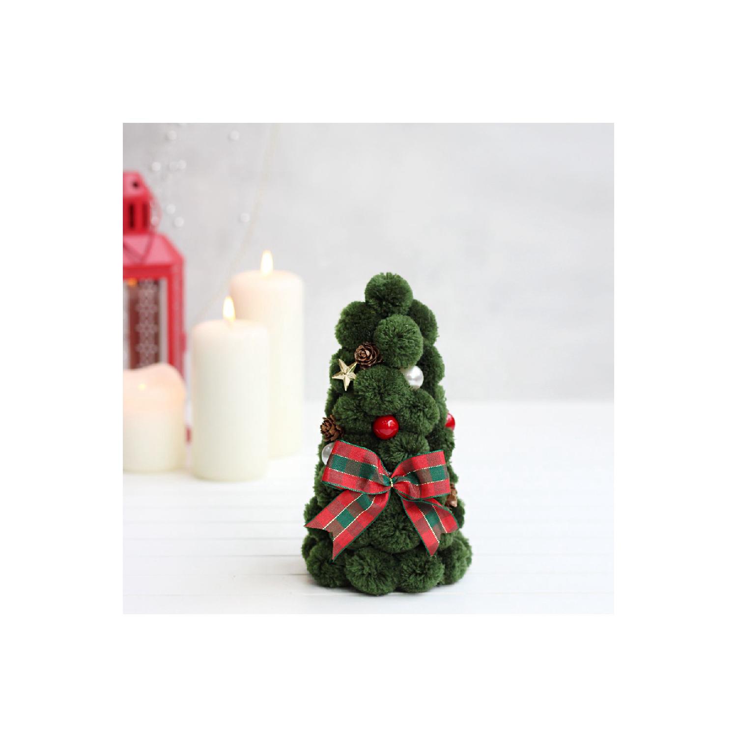 

Miniature Christmas Pine Tree With Green Pompom, 16 Cm зелёный