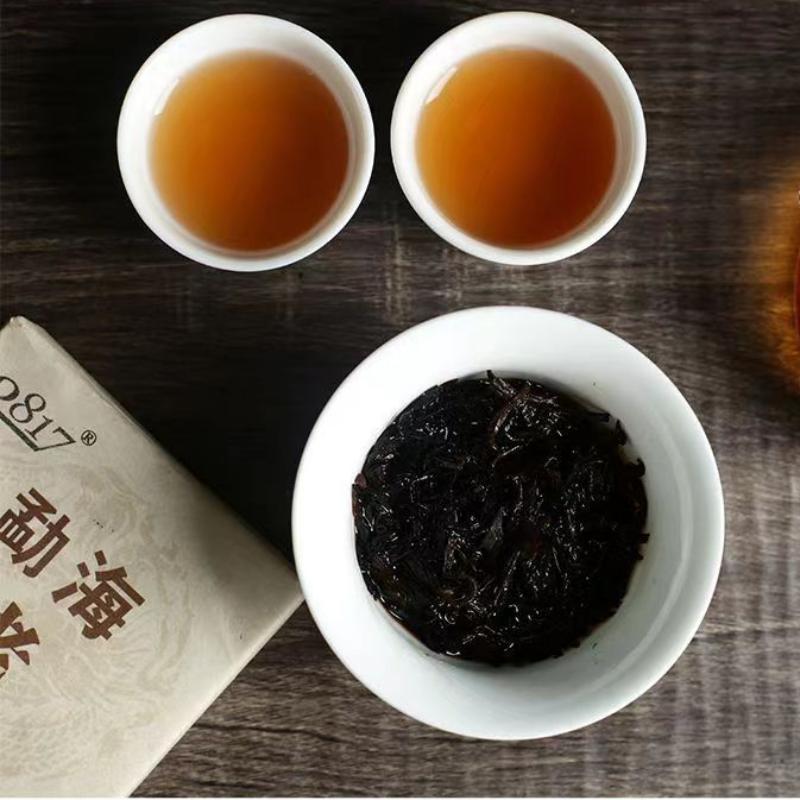250g Menghai Reifer Puerh-Ziegeltee Pu-Erh-gekochter Tee Alter Baum Bio-Pu'er-Tee
