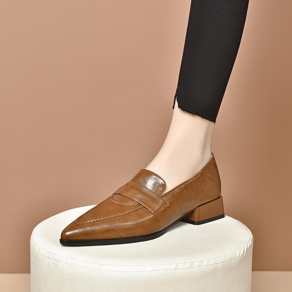 Pointed Small Leather Shoes Women's Spring New Elegant Shallow Mouth Low Heel Single Shoes Simple Temperament Women's Flat Shoes