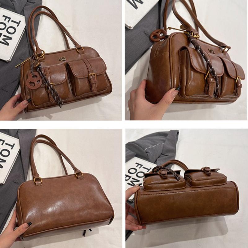 Women's Korean Retro Shoulder Bag Multifunctional Large Capacity Letter Handbag Fashionable Commuting Versatile Shoulder Bag Boston Bowling Bag