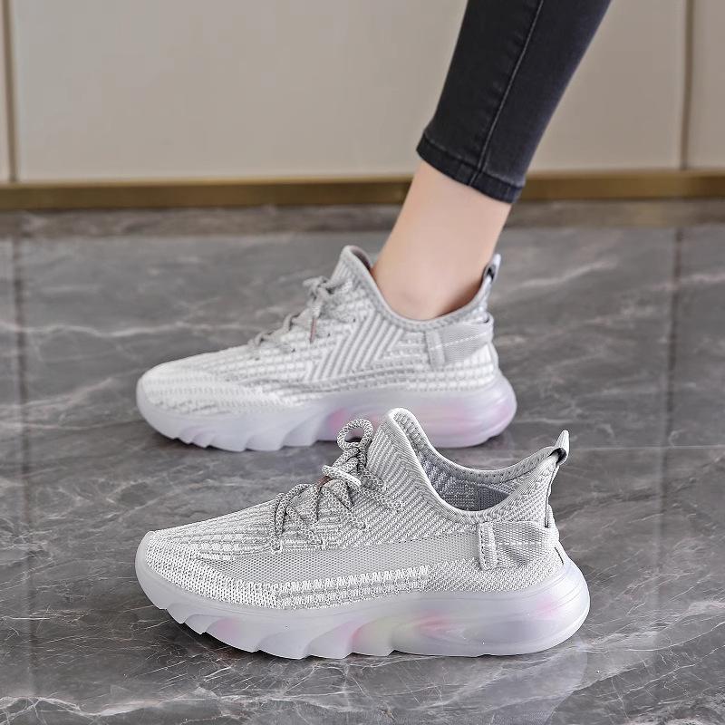 

Women s shoes 2 new autumn and winter breathable mesh shock absorption running fitness small size light 40