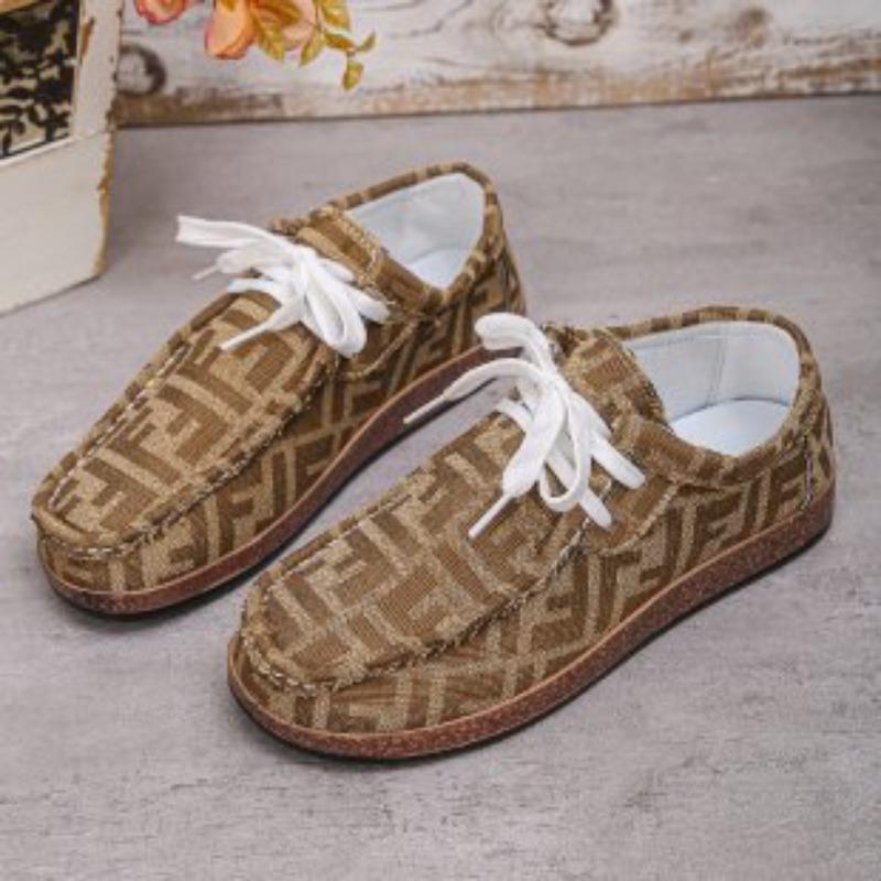 Buty damskie casualowe na płaskiej podeszwie sznurowane plus size