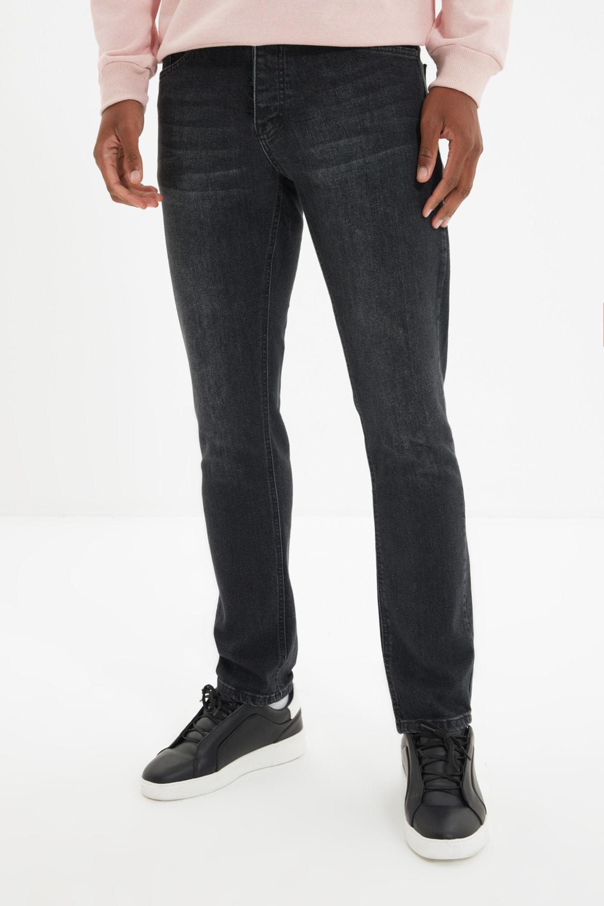 

Черные мужские джинсы узкого кроя TMNAW22JE0031.